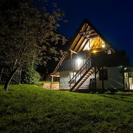 Paradise Cottage - Chalupa V Raji Ctverin Exteriör bild
