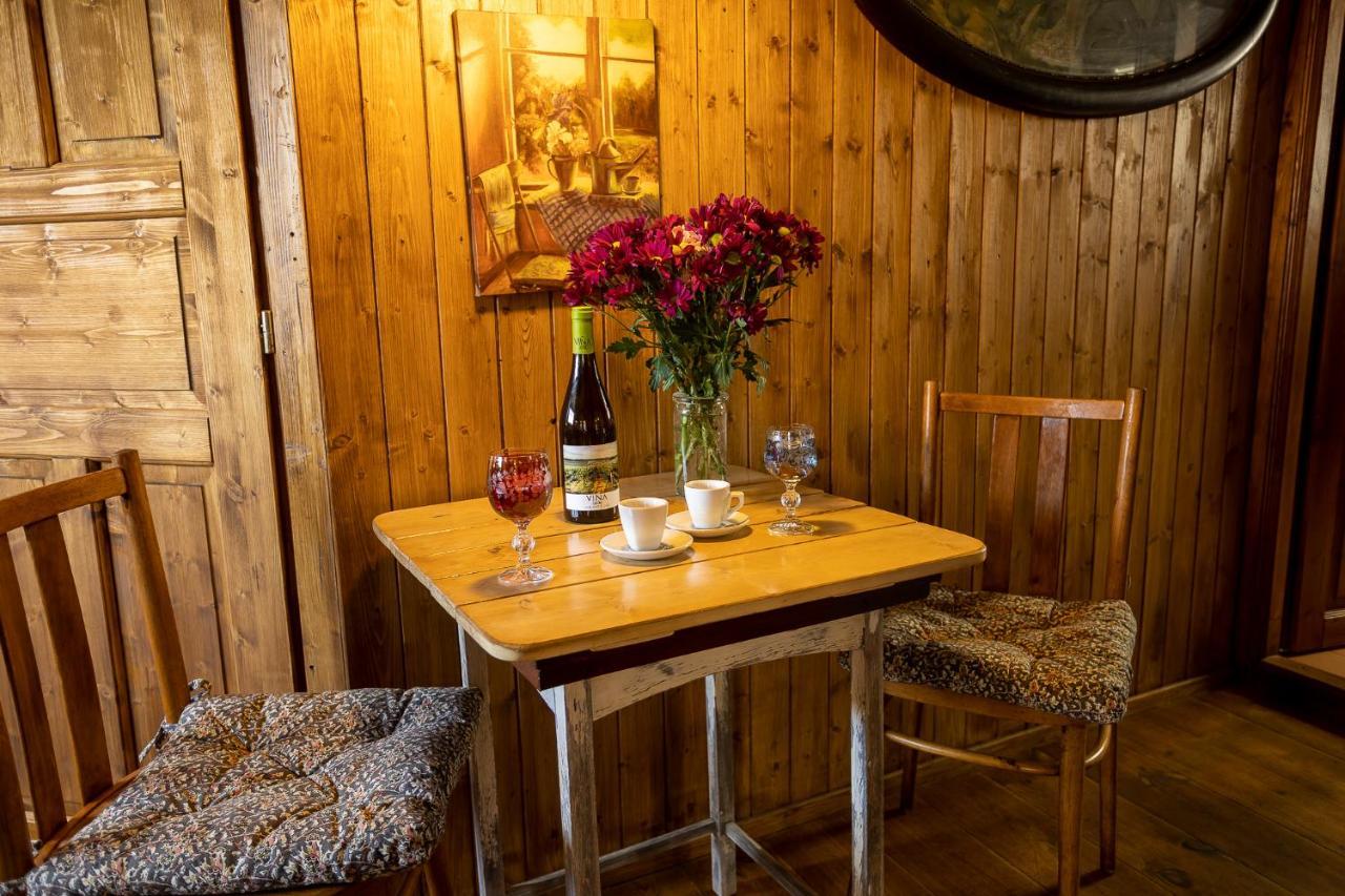 Paradise Cottage - Chalupa V Raji Ctverin Exteriör bild